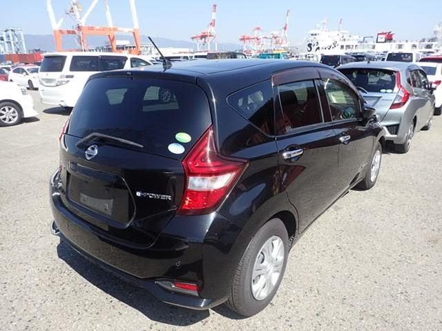 2018 Nissan Note e-Power X, photo 3