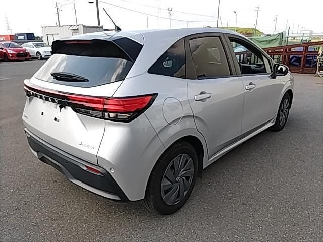 2022 Nissan Note e-Power S Emergency Brake, photo 3