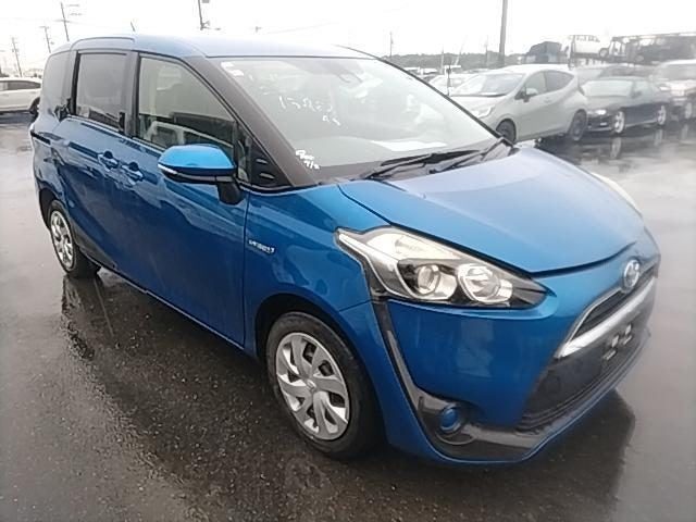 2015 Toyota Sienta Hybrid X