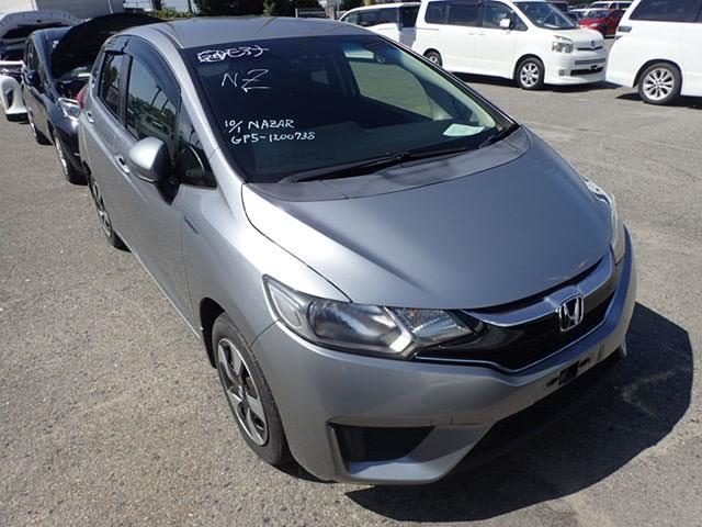 2015 Honda Fit Hybrid F package
