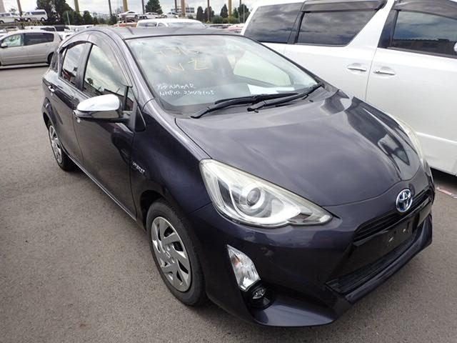 2015 Toyota Aqua S