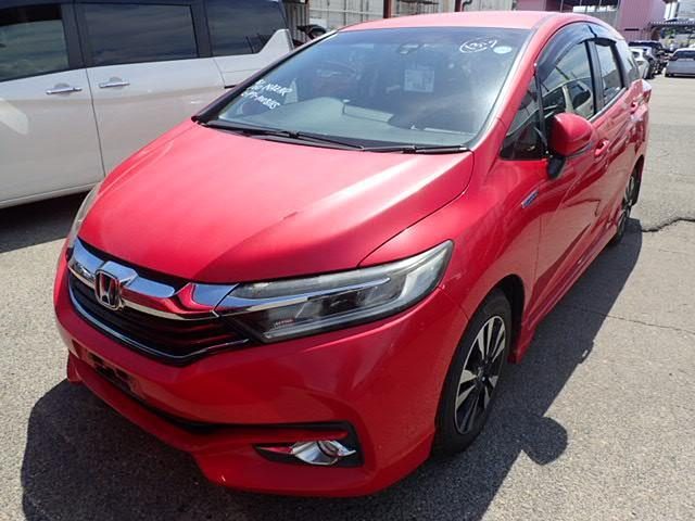 2015 Honda Fit Shuttle Hybrid X, photo 2