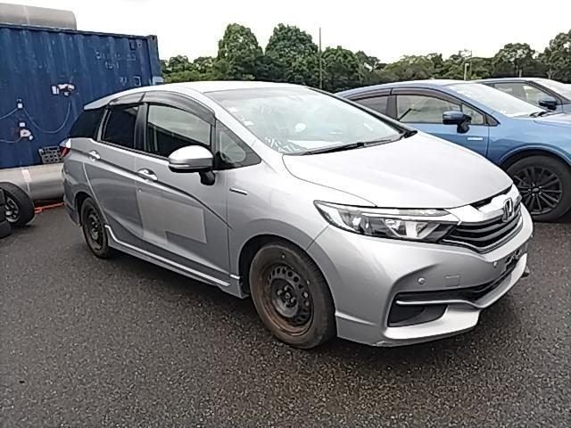 2017 Honda Fit Shuttle Hybrid