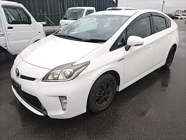 2014 Toyota Prius S, photo 2