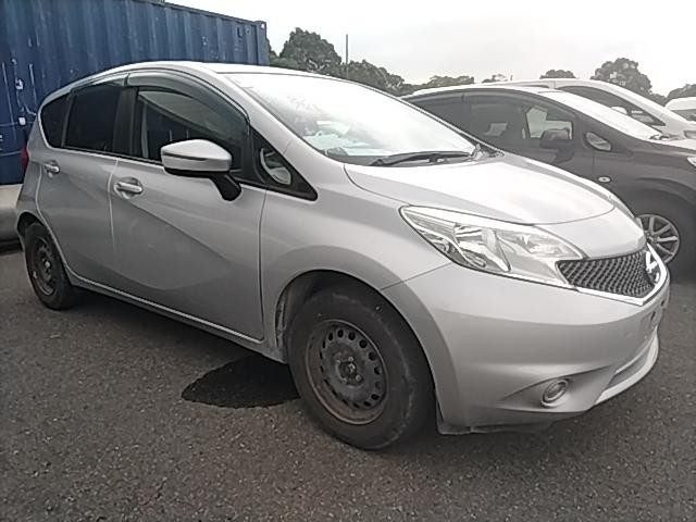 2015 Nissan Note X