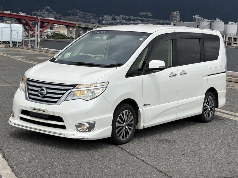 2015 Nissan Serena Highway Star, photo 2