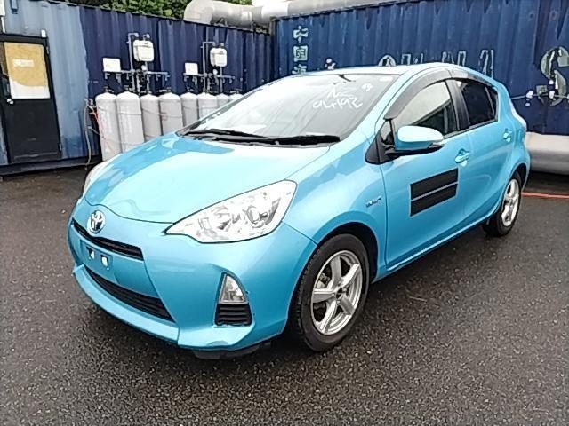 2012 Toyota Aqua S Smart Entry Package, photo 2