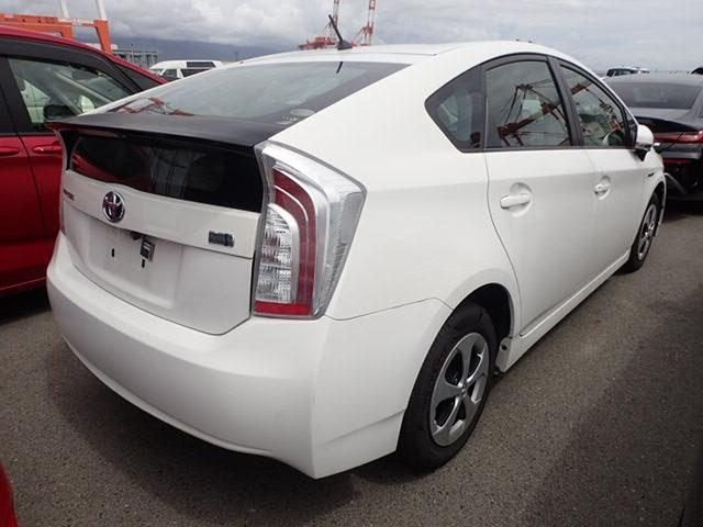 2013 Toyota Prius S, photo 3