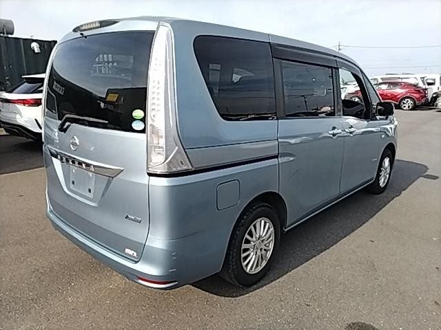 2013 Nissan Serena 20X S-Hybrid, photo 3