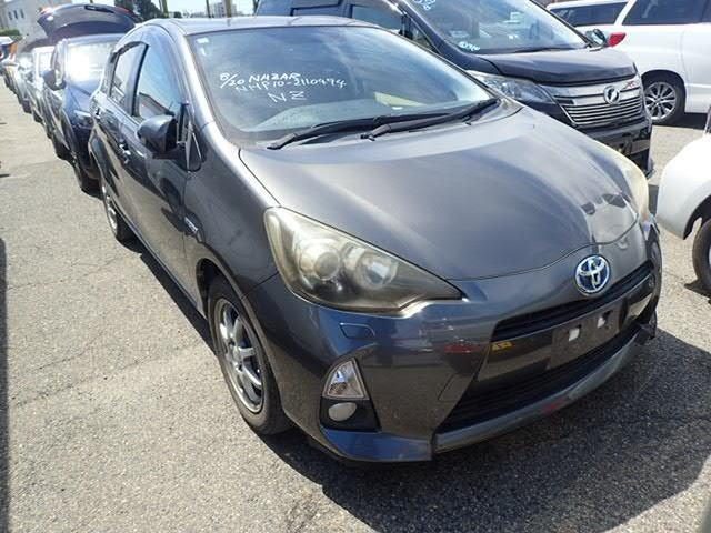2012 Toyota Aqua G