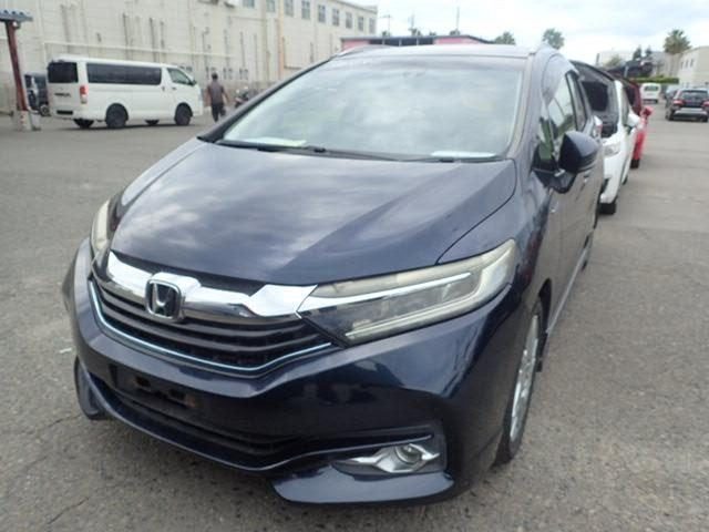 2015 Honda Shuttle Hybrid Z, photo 2