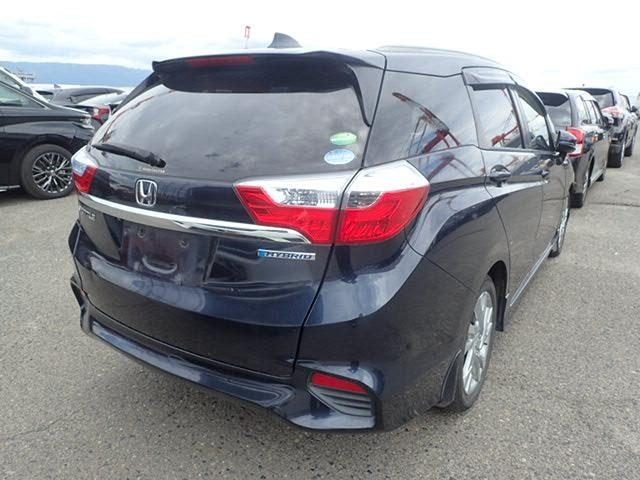 2015 Honda Shuttle Hybrid Z, photo 3