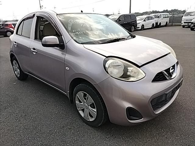 2015 Nissan March X V Selection
