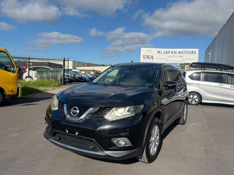 2017 Nissan X-Trail 20X Hybrid Emergency Brake PKG, photo 2