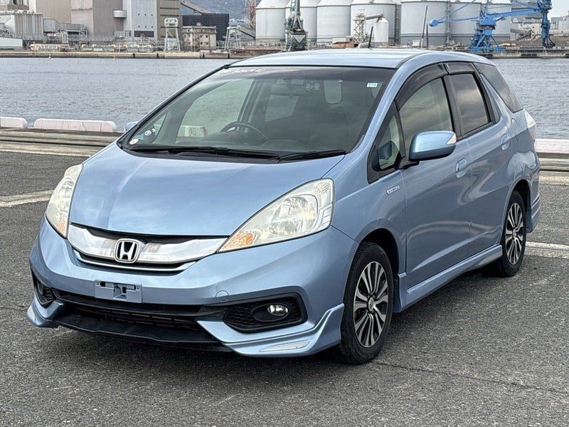 2013 Honda Fit Shuttle Hybrid Smart Selection, photo 2
