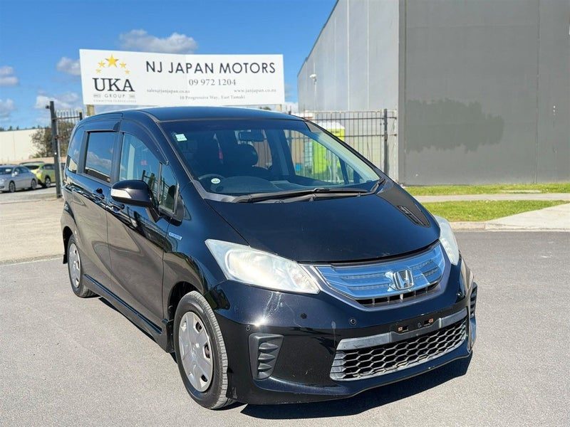 2013 Honda Freed HYBRID JUST SELECTION