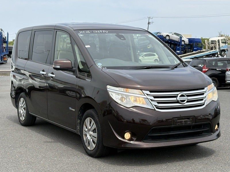 2015 Nissan Serena 20X S-Hybrid