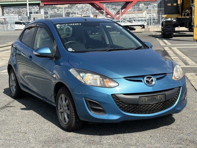 2012 Mazda Demio 13 SKYACTIV