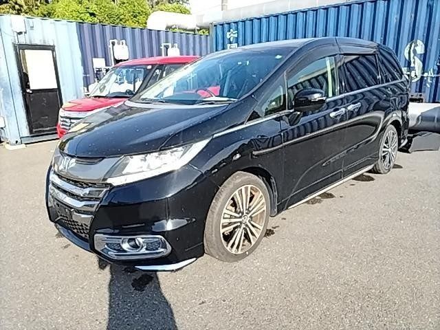 2015 Honda Odyssey 6-Seater, photo 2