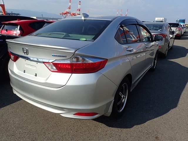 2015 Honda GRACE Hybrid LX, photo 3