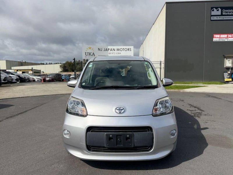 2015 Toyota Porte V, photo 3
