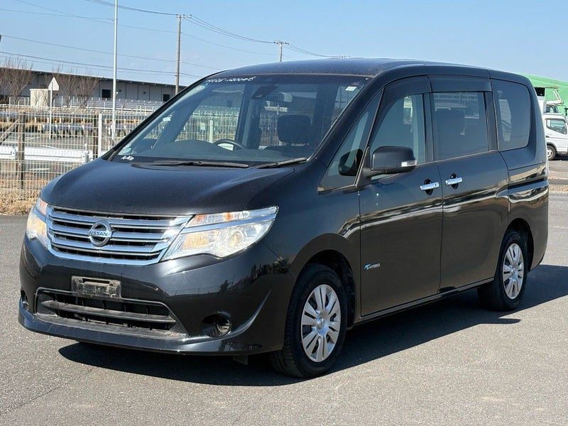 2015 Nissan Serena Hybrid | Push Start, photo 2