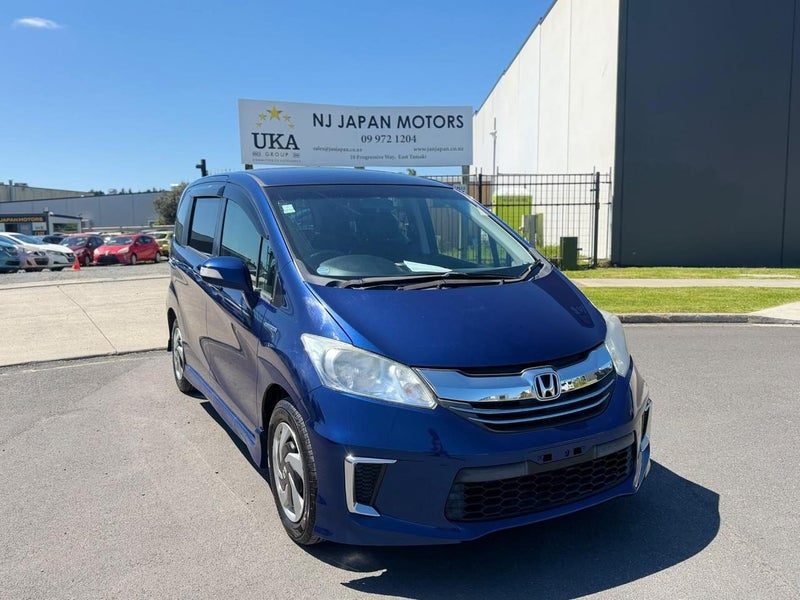 2016 Honda Freed Hybrid | Push Start