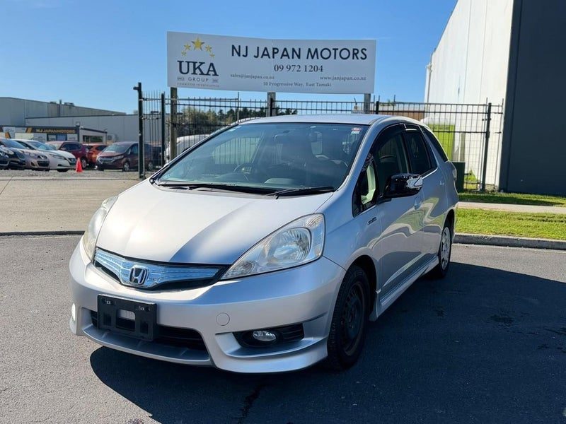 2012 Honda Fit Hybrid, photo 2