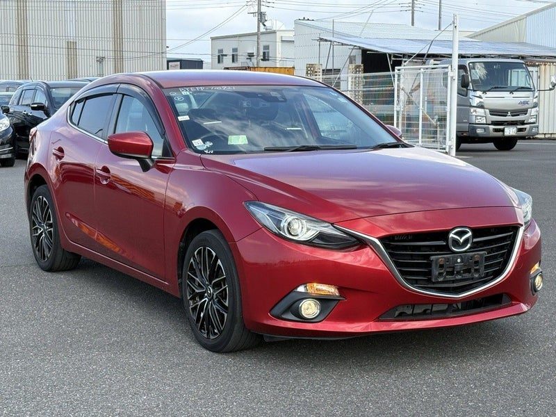 2015 Mazda Axela Hybrid S