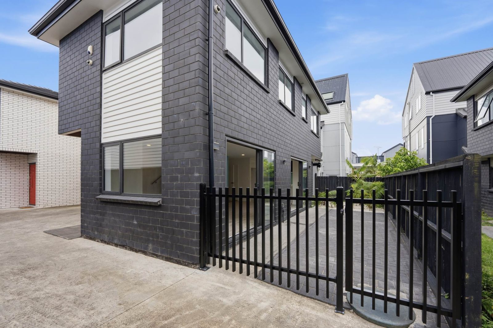 7C Holland Avenue, Point England, photo 14