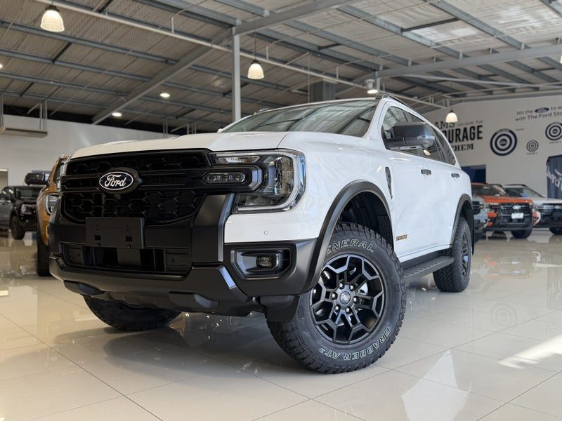 2026 Ford Everest Tremor 3.0D/4Wd/10At, photo 2