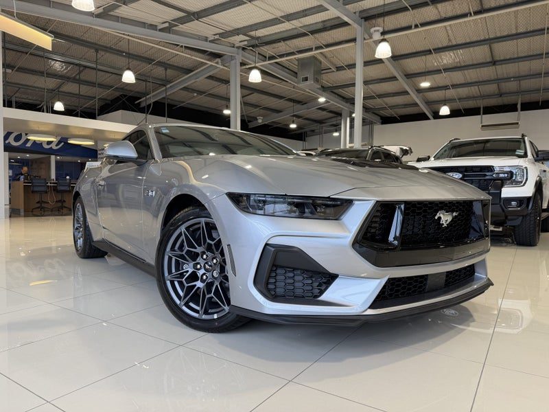 2026 Ford Mustang 5.0L Fastback At 5.0