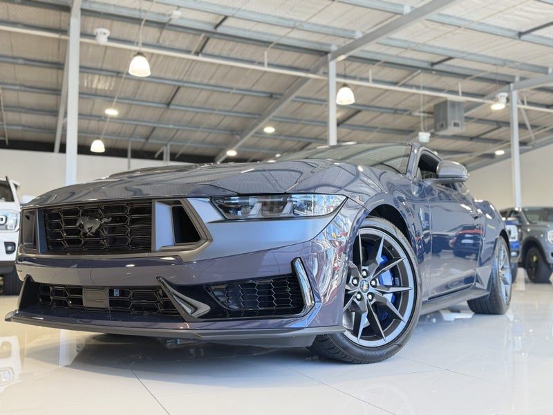 2026 Ford Mustang 5.0L Dark Horse At, photo 2