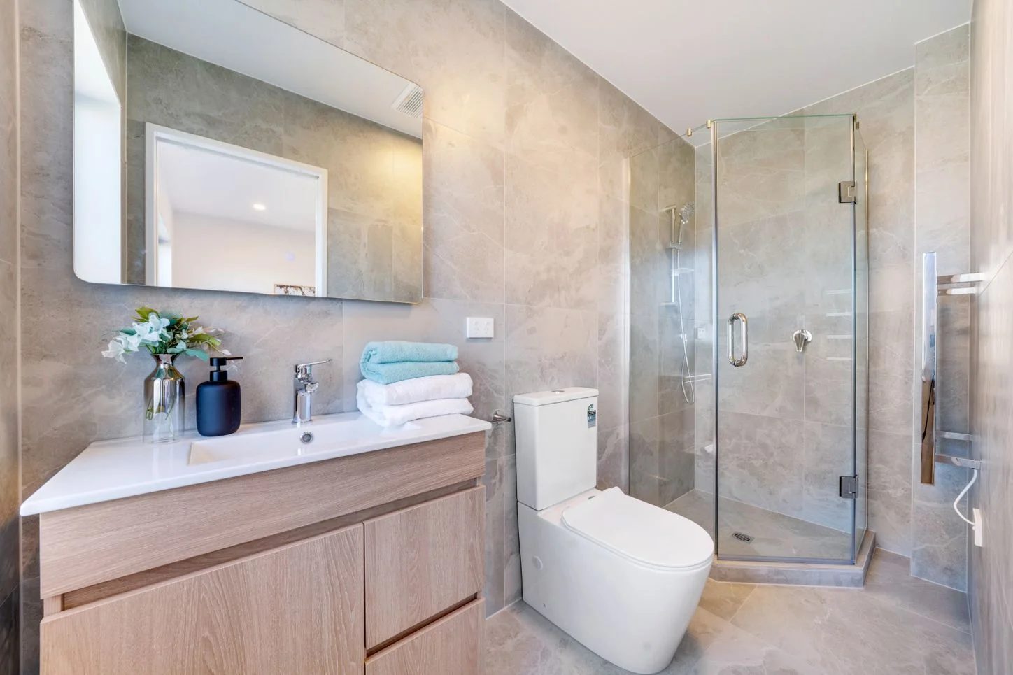 6 & 7/32 Tiraumea Drive, Pakuranga, photo 16