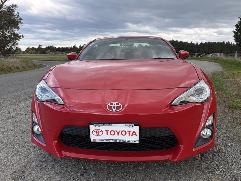 2015 Toyota 86, photo 2
