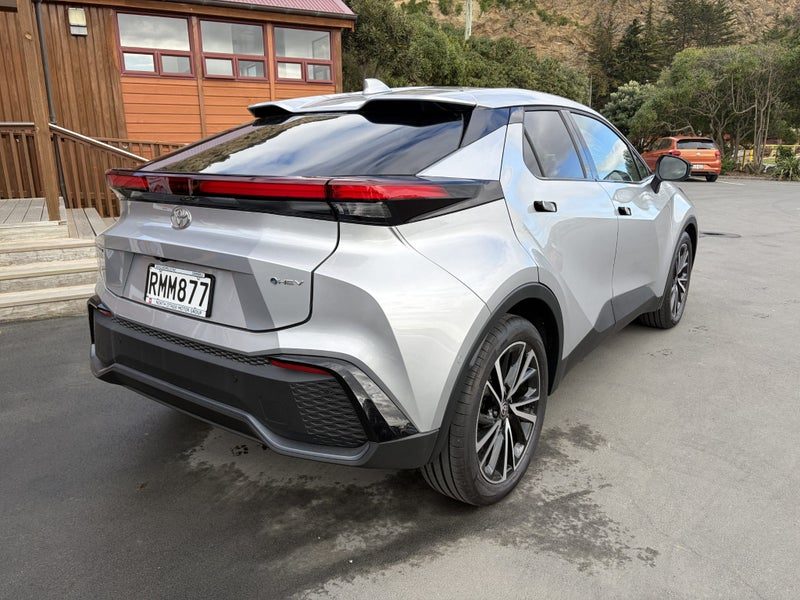 2025 Toyota C-HR Limited, photo 3