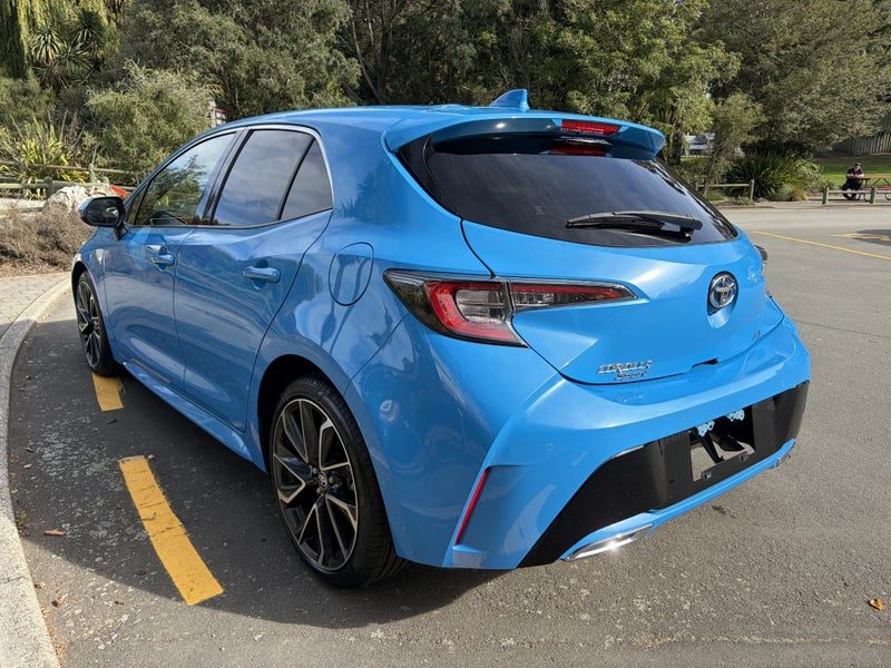 2020 Toyota Corolla Sport, photo 3