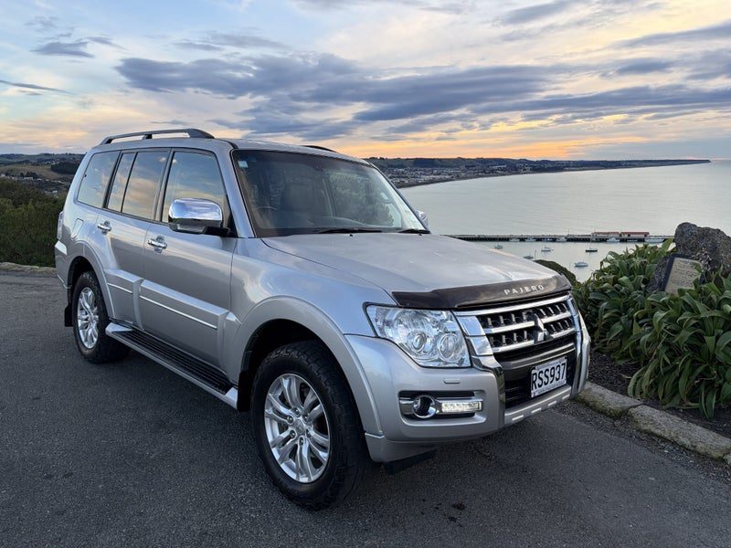 2020 Mitsubishi Pajero Exceed