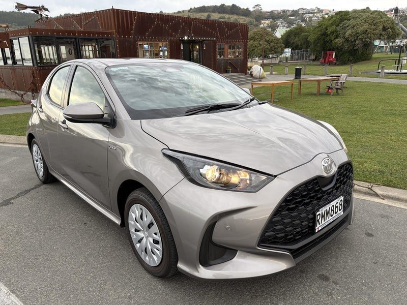 2025 Toyota Yaris GX