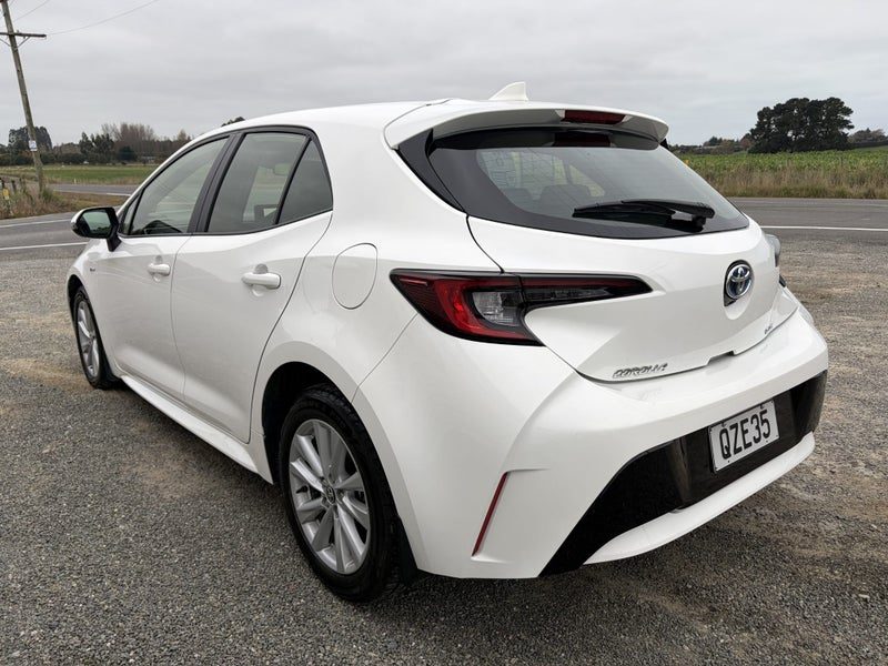 2024 Toyota Corolla GX HYBRID, photo 3