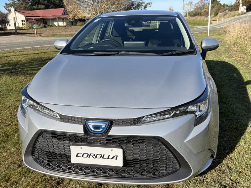 2022 Toyota Corolla Touring GX, photo 2