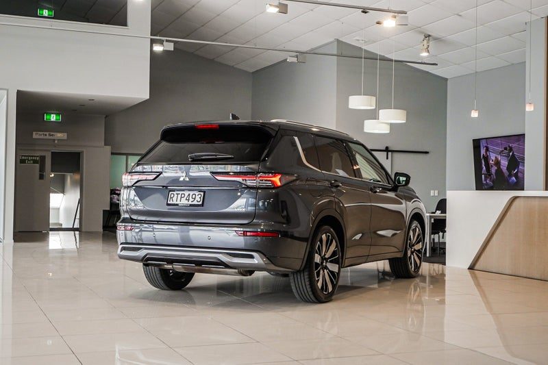 2026 Mitsubishi Outlander VRX 2.5P/CVT, photo 3