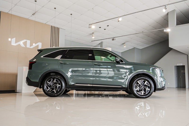 2026 Kia Sorento 1.6T HEV AWD EARTH, photo 2
