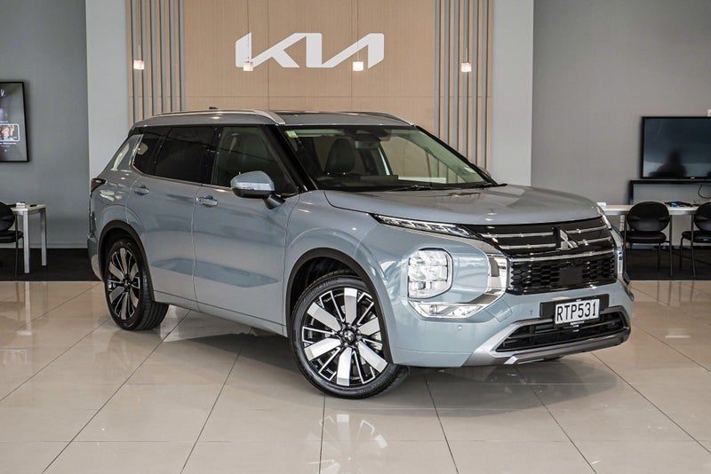 2026 Mitsubishi Outlander VRX 2.5P/4WD/CVT