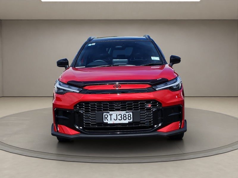 2026 Toyota Corolla GR Sport 2.0L Hybrid AWD SUV, photo 2