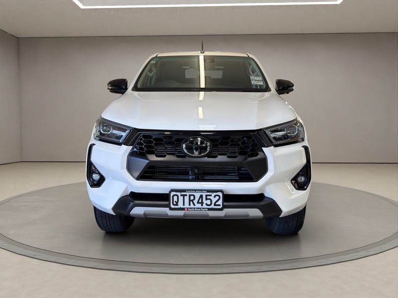 2024 Toyota Hilux SR5 2.8L Diesel Turbo 4WD Ute, photo 2
