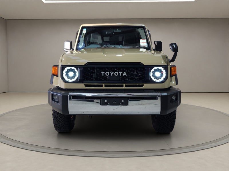 2025 Toyota Land Cruiser 70 2.8L Diesel Turbo 4WD, photo 2