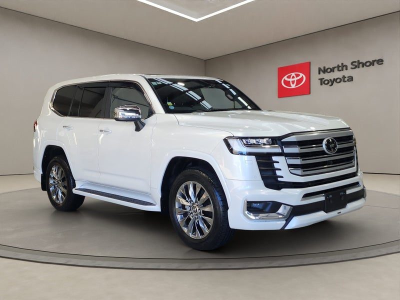 2024 Toyota Land Cruiser ZX