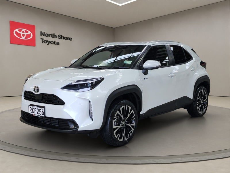 2025 Toyota Yaris Cross Limited, photo 3