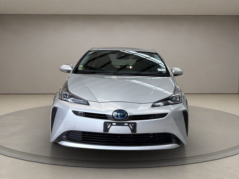 2019 Toyota Prius S, photo 2